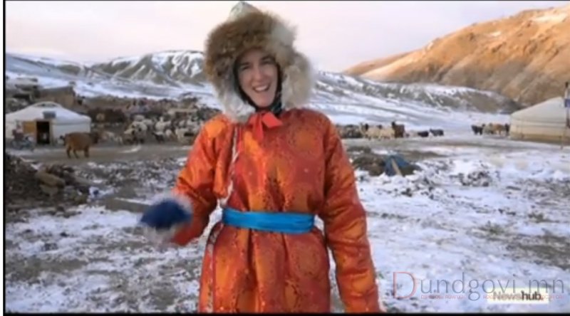 Монголын говьд 300 км аялсан Филипс Харрис: Монголын нүүдэлчид гайхамшигтай