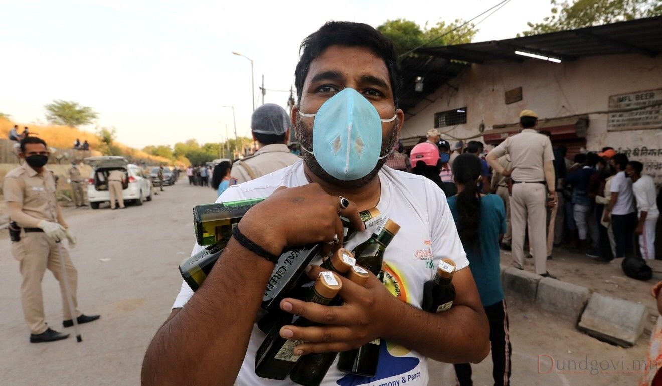 Энэтхэгийн нийслэлийн захиргаа архинд 70 хувийн “корона татвар” оноож эхэллээ